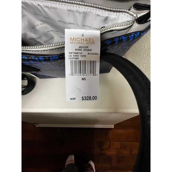 NWT Michael Kors Black Electric Blue Leopard Saffiano Mercer Large Tote - Picture 12 of 16